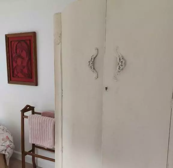 Aamiaismajoitus (B&B) Aroha
