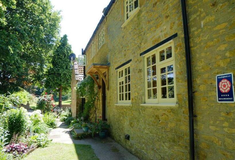 ベッドアンドブレックファースト Bagnell Farm Cottage