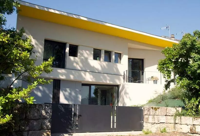 Aamiaismajoitus (B&B) Chambre Beausejour