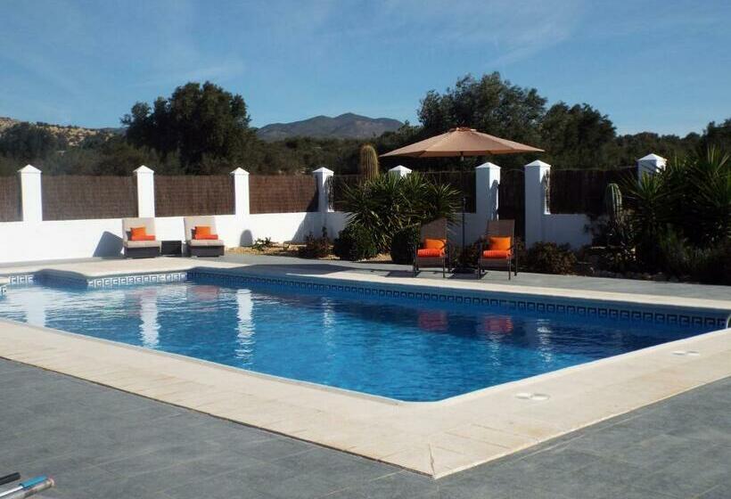 مبيت وإفطار Cortijo Esperanza