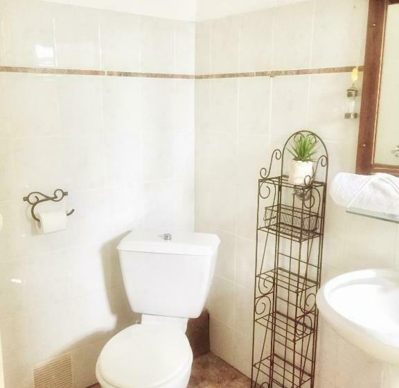 تختخواب و صبحانه Saint Leu Chambre 3 épis Avec Pdj Piscine En Pleine Nature Vue Mer Bardzour