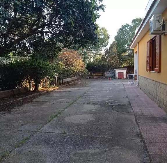 Aamiaismajoitus (B&B) Sunset Cottage