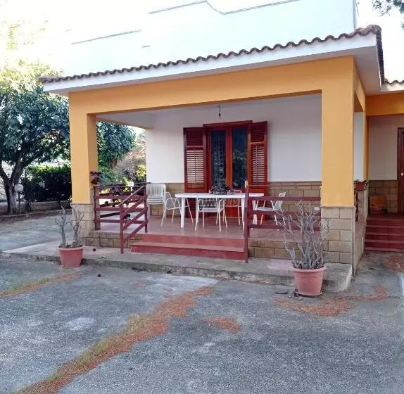 Aamiaismajoitus (B&B) Sunset Cottage