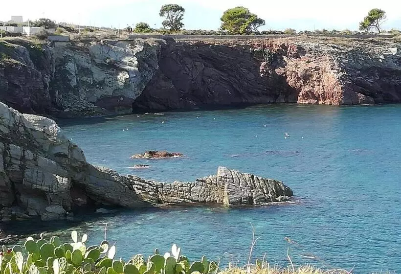 Aamiaismajoitus (B&B) Sunset Cottage