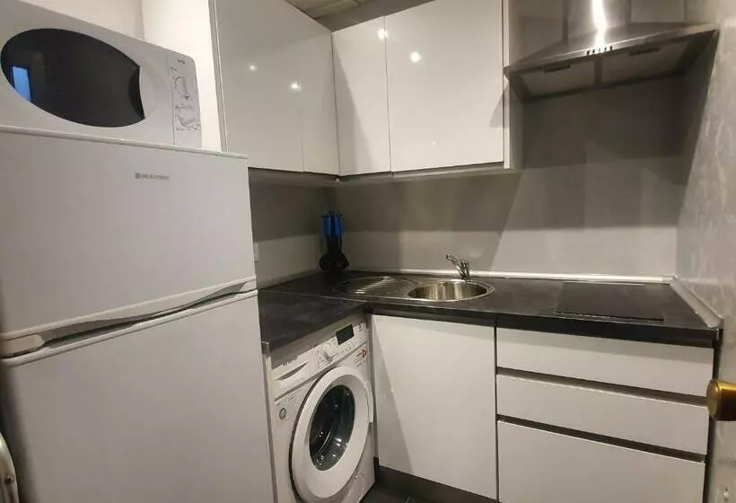 Hotelli Luna Guest Rooms