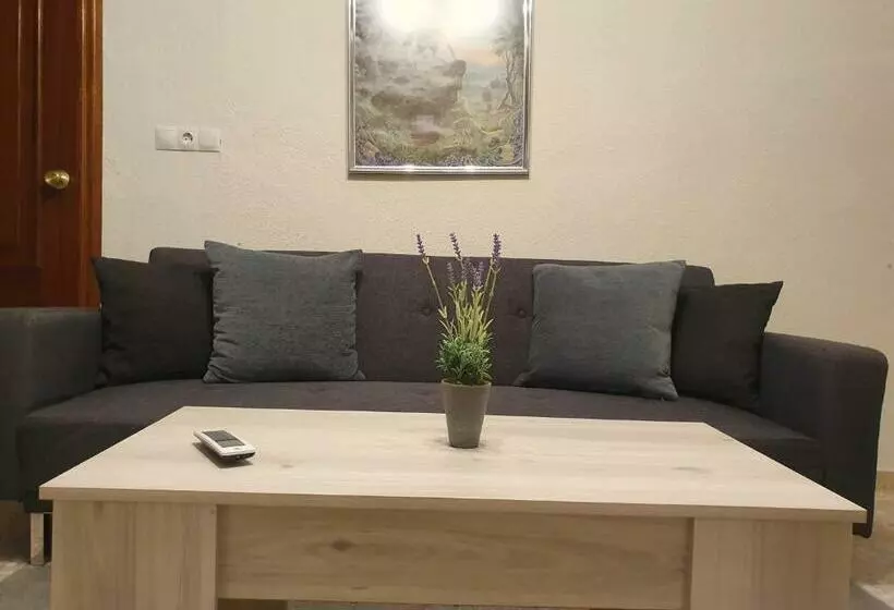 Hotelli Luna Guest Rooms