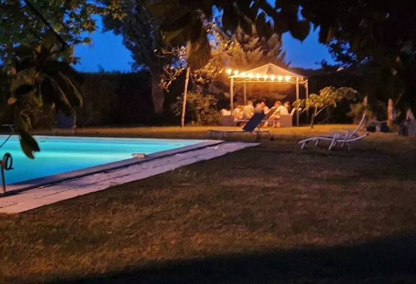 Le Logis D Epargnes B&b And Gite