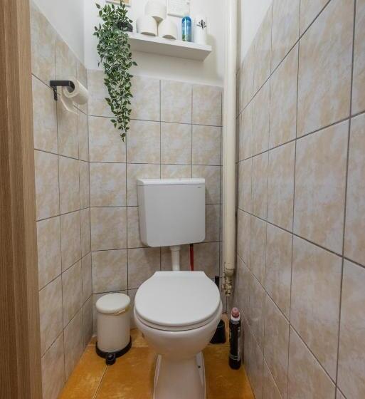 پانسیون Gellerico Rooms At Rákóczi Square