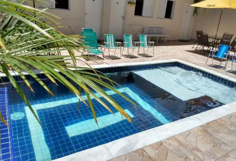 ペンション Pousada Sanlubia Enseada Guarujá