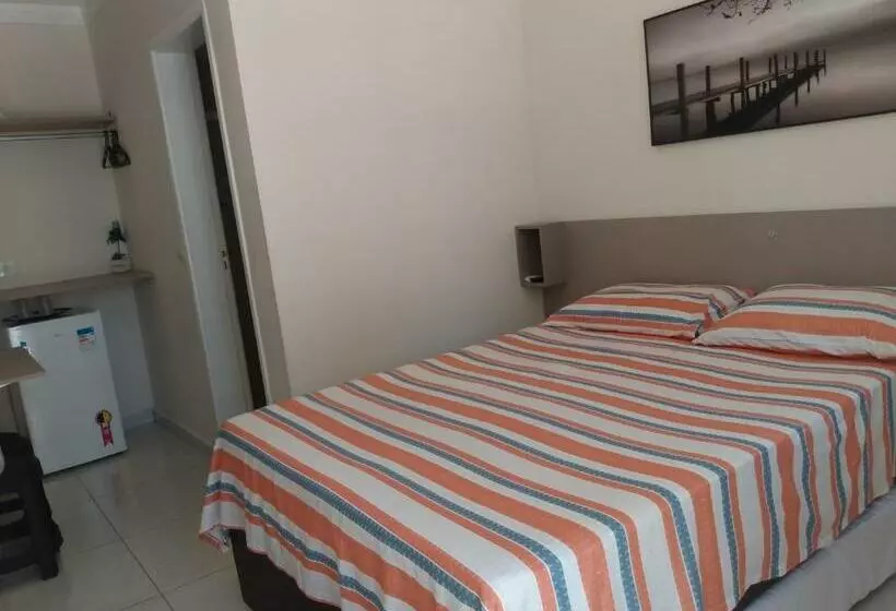 ペンション Pousada Sanlubia Enseada Guarujá