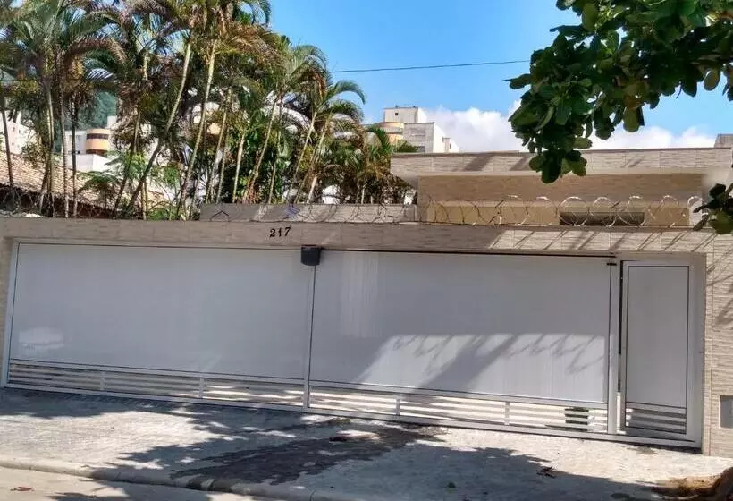 ペンション Pousada Sanlubia Enseada Guarujá