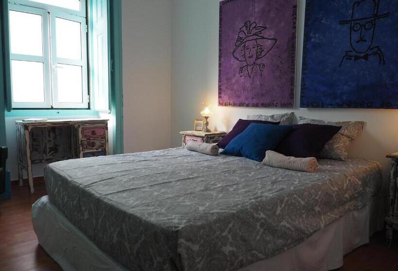 پانسیون The Portuguese Element