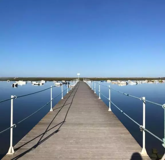 پانسیون The Portuguese Element