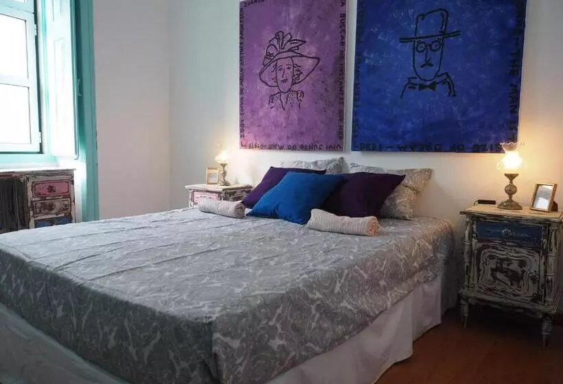 پانسیون The Portuguese Element