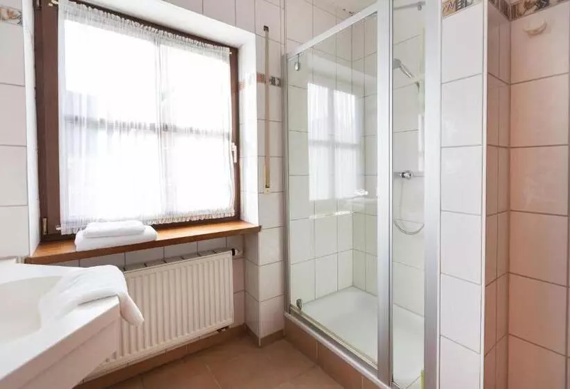 Retkeilymaja Das Metzgerbräu   Hotel & Brauereigasthof