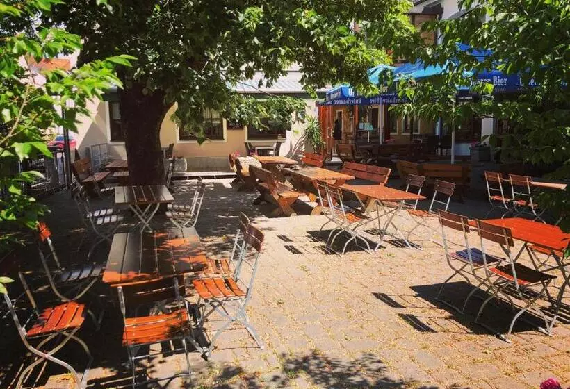 Retkeilymaja Das Metzgerbräu   Hotel & Brauereigasthof