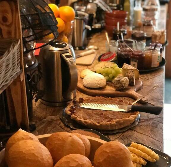 تختخواب و صبحانه Le Jardin Des Secrets