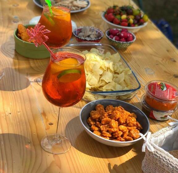 تختخواب و صبحانه Le Jardin Des Secrets