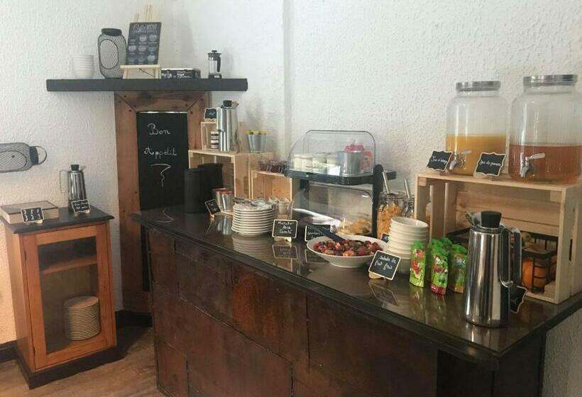 Отель Le Chalet Du Narouel