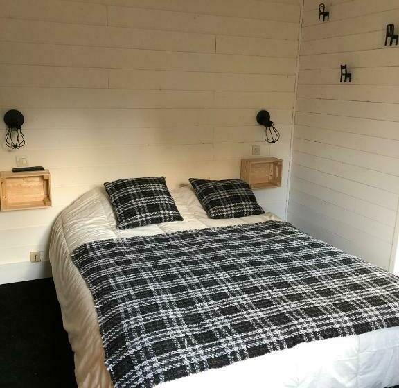 Отель Le Chalet Du Narouel