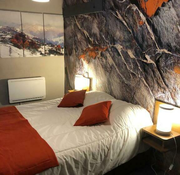 Отель Le Chalet Du Narouel