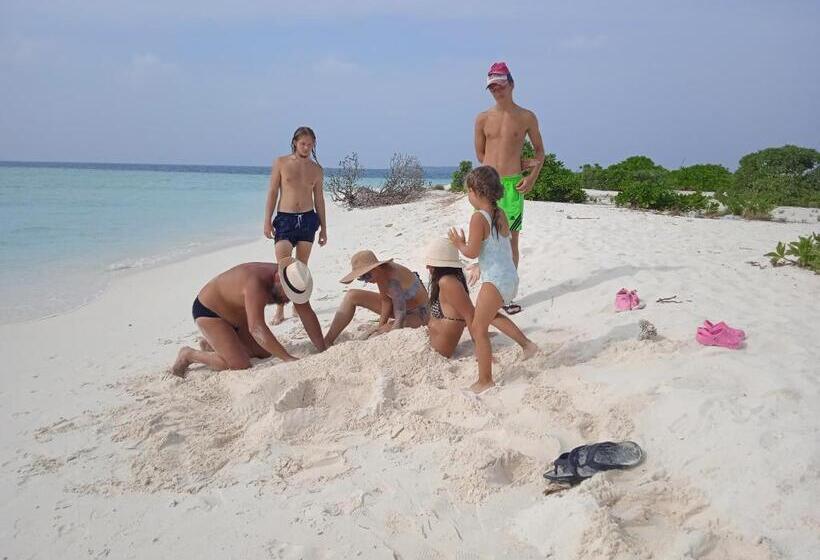 هتل Ocean Way Guraidhoo