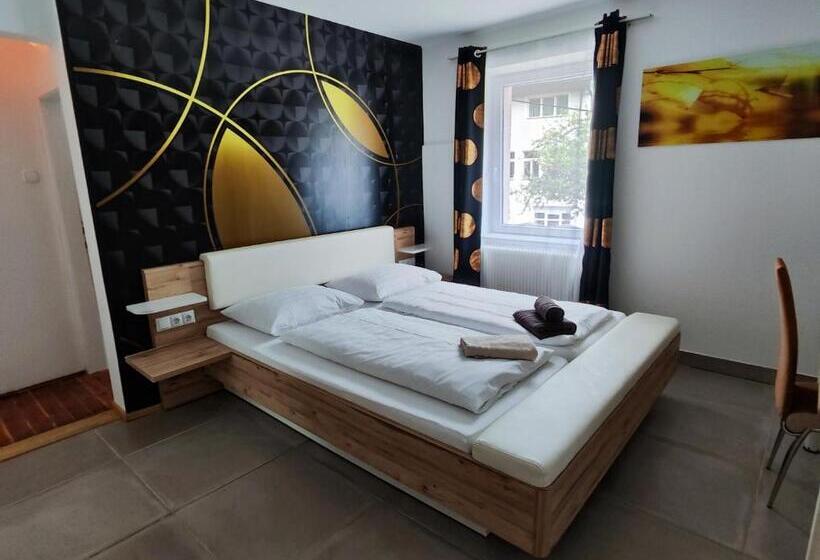 ペンション Alpinpelso