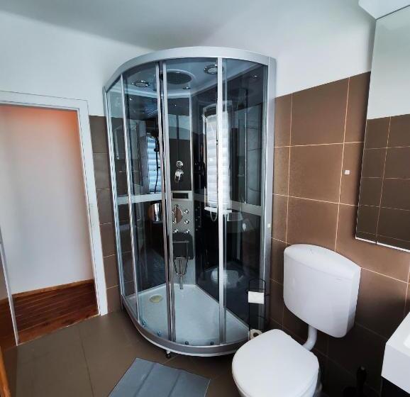 ペンション Alpinpelso