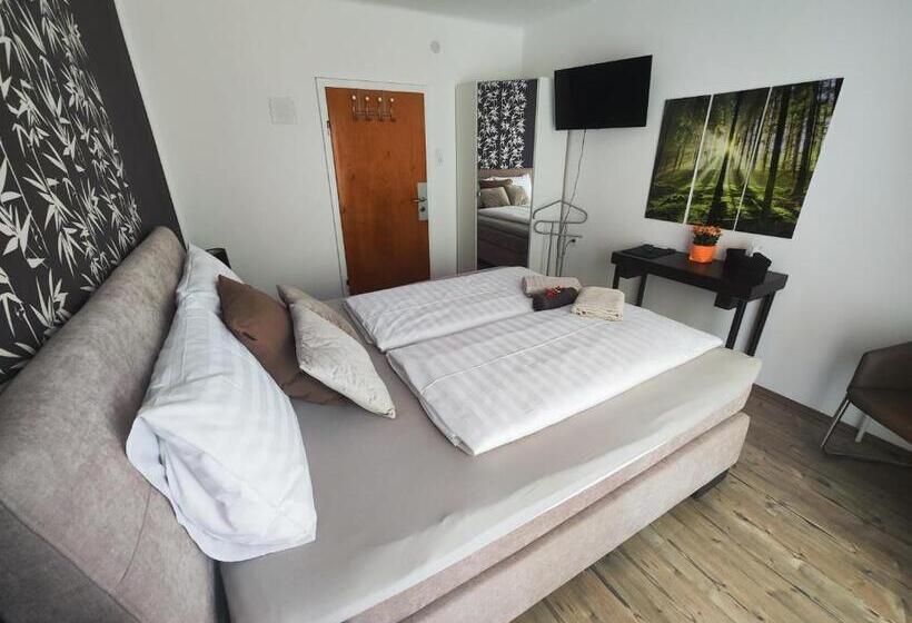 ペンション Alpinpelso