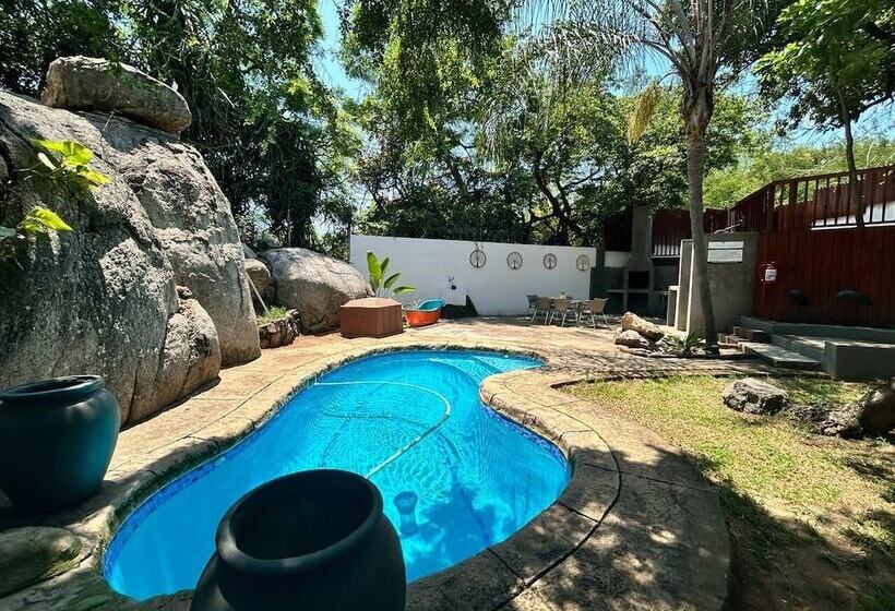 Pension Calla Lily Guesthouse