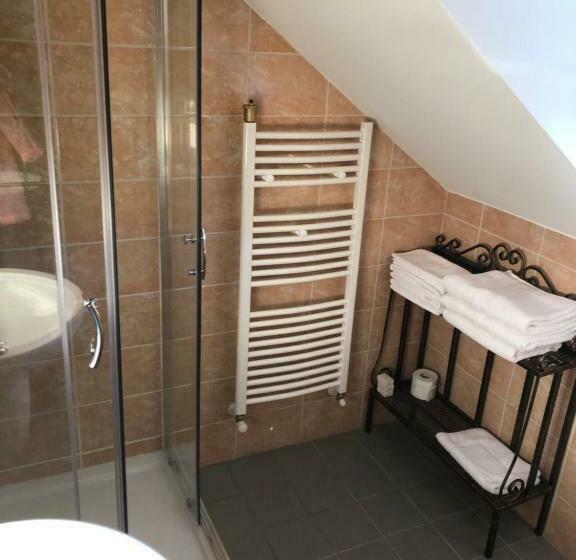 Пансион Four S Palace