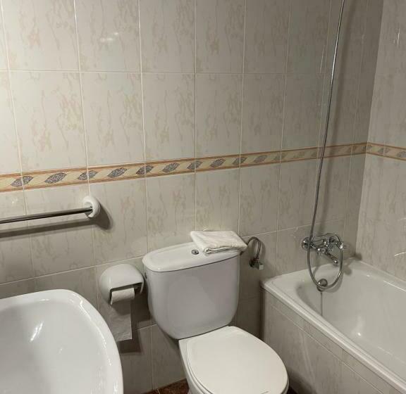 פנסיון Hostal Parapanda