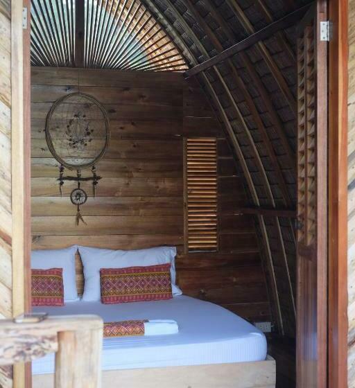 پانسیون Palayan Paradise Huts