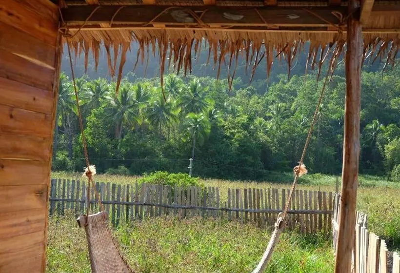 Majatalo Palayan Paradise Huts