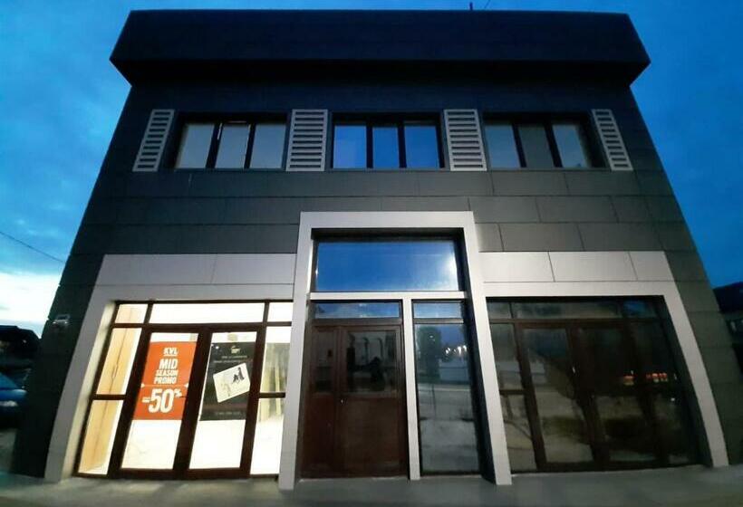 膳宿费 Road Rooms