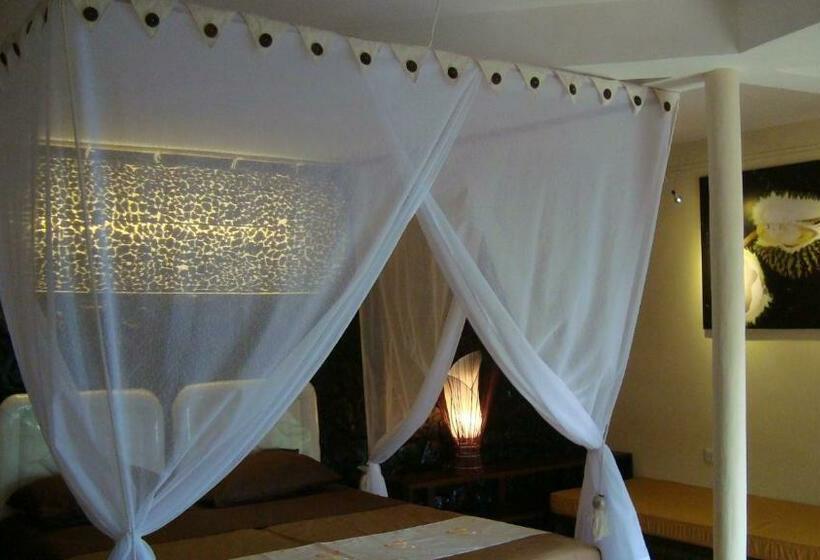 リゾートホテル Arjunabungalows