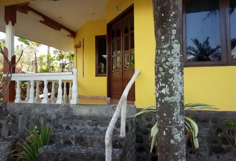 リゾートホテル Arjunabungalows