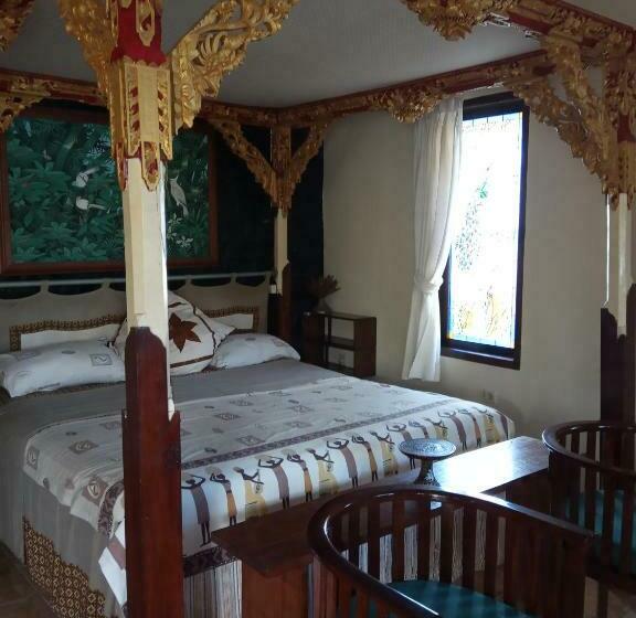 リゾートホテル Arjunabungalows