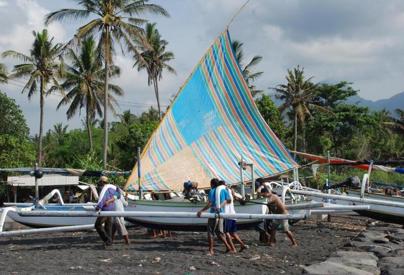 リゾートホテル Arjunabungalows