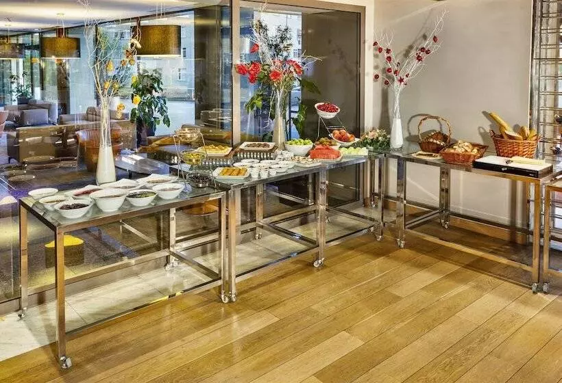 Fraser Place Anthill Istanbul