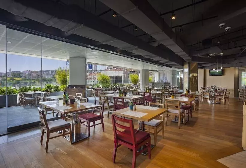 Fraser Place Anthill Istanbul