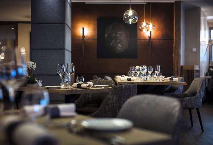 Отель Au Coeur Du Village