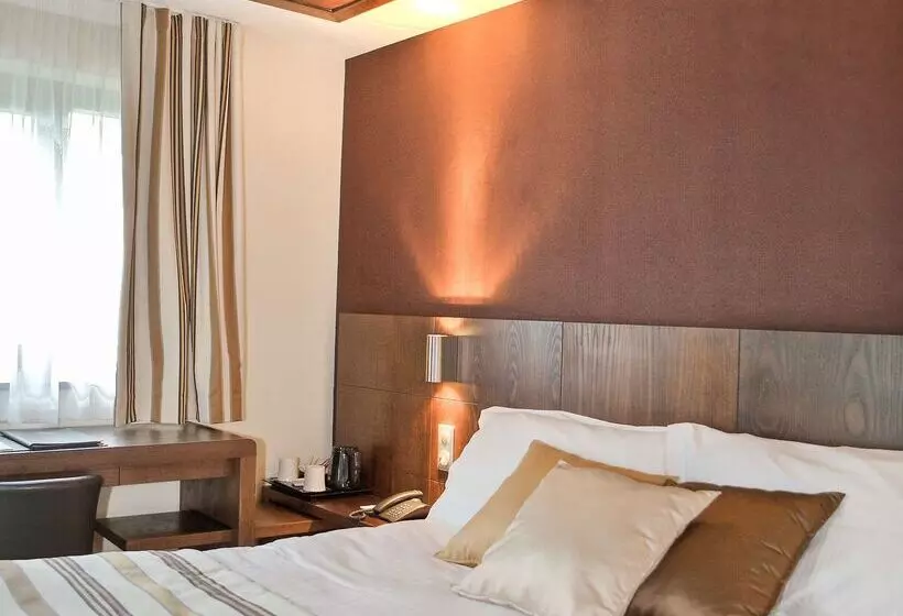 Best Western Plus Hotel Des Francs