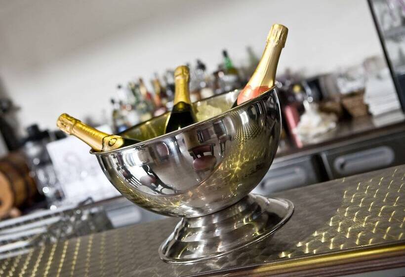 Best Western Plus Hotel Des Francs