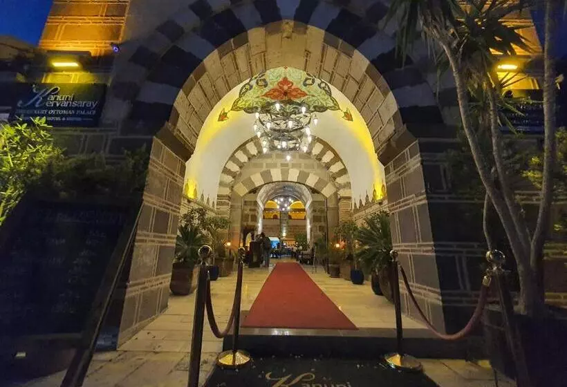 Hotel Kanuni Kervansaray Historical
