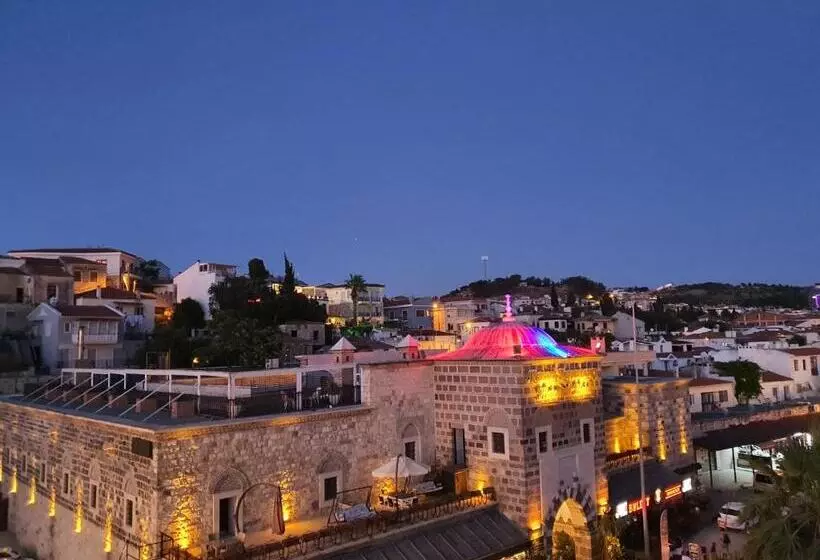 Hotel Kanuni Kervansaray Historical