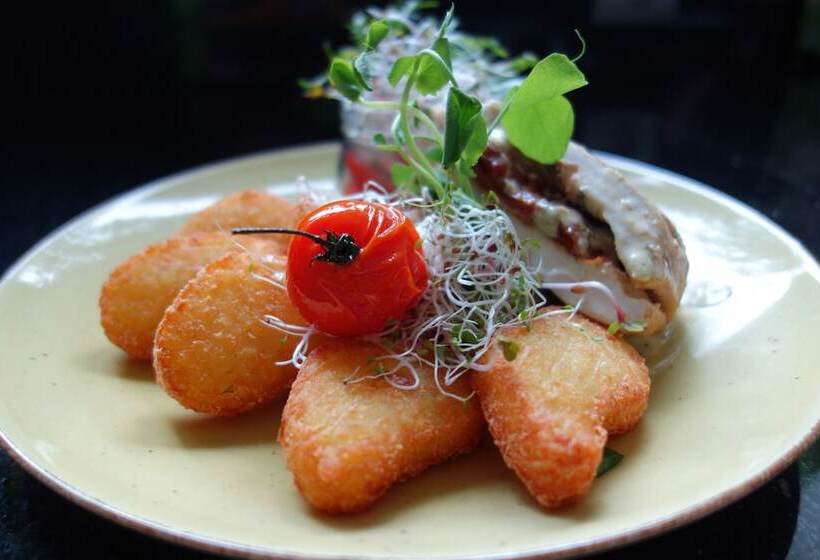 ホテル Desilva Inn Katowice Airport