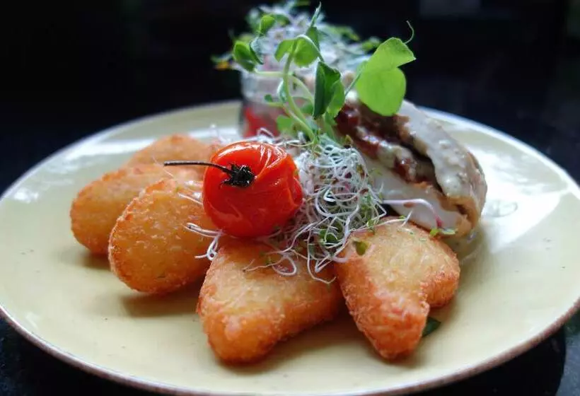 Отель Desilva Inn Katowice Airport