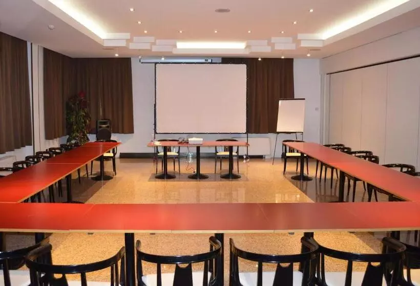 בית מלון כפרי Diamante