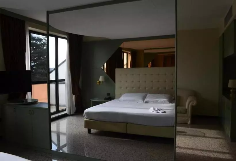 בית מלון כפרי Diamante